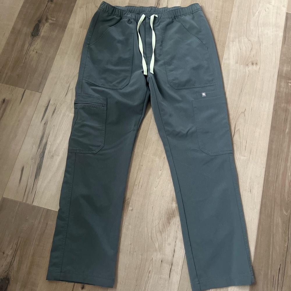 Men’s Figs Scrub Pants